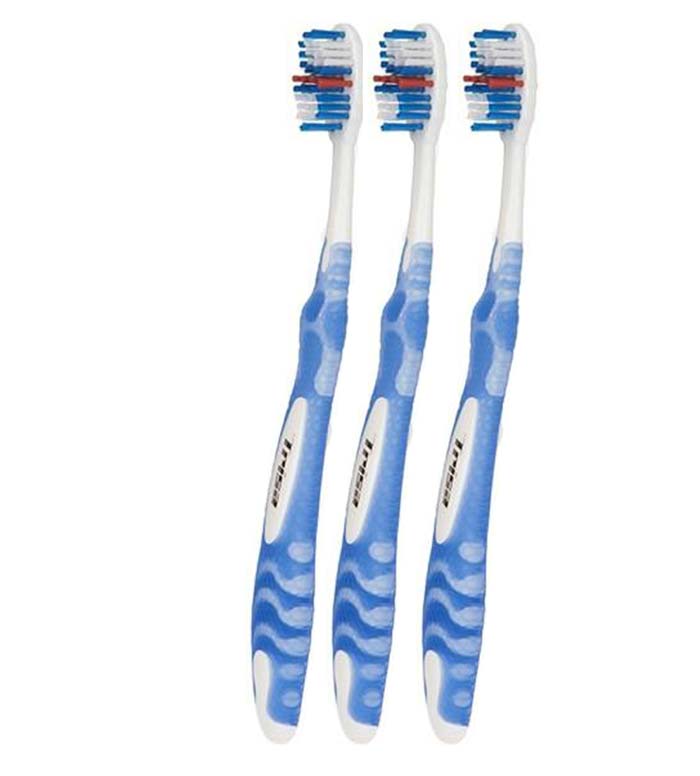 مسواک کول اند فرش برس نرم  3عددی ارسال با رنگ رندوم Trisa cool and fresh soft Toothbrush